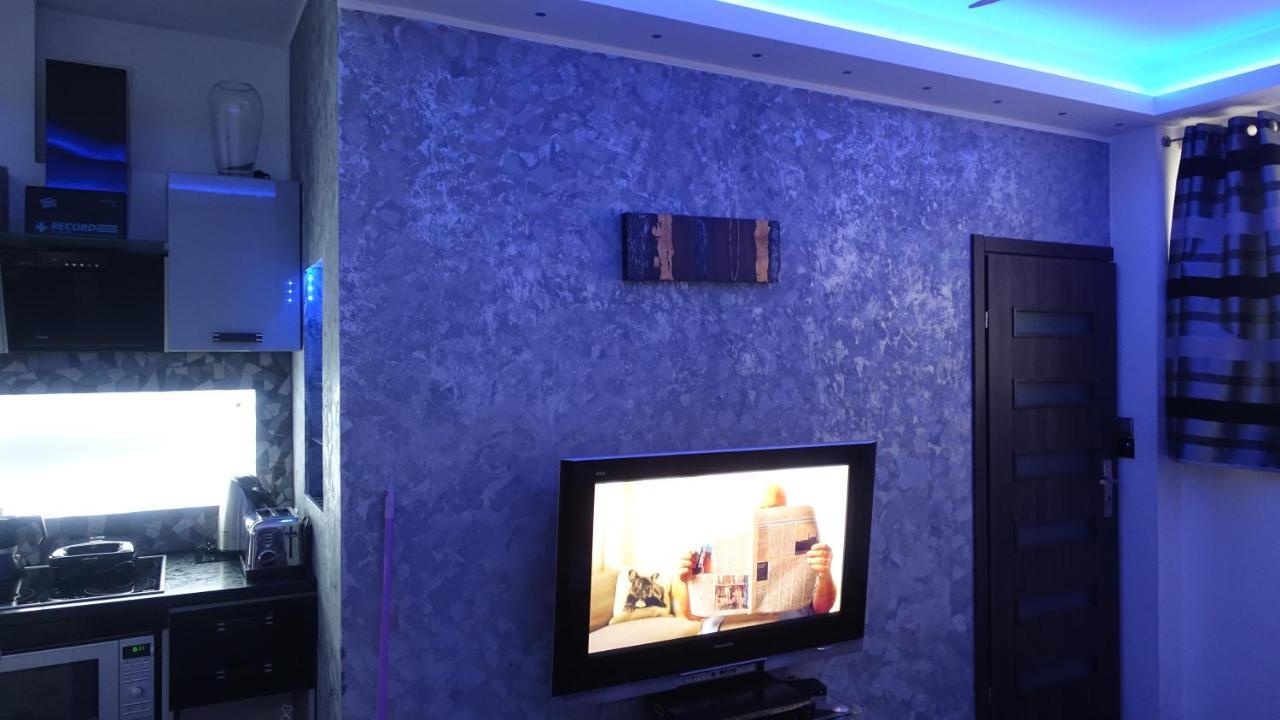 Apartament Neon Гдыня Экстерьер фото