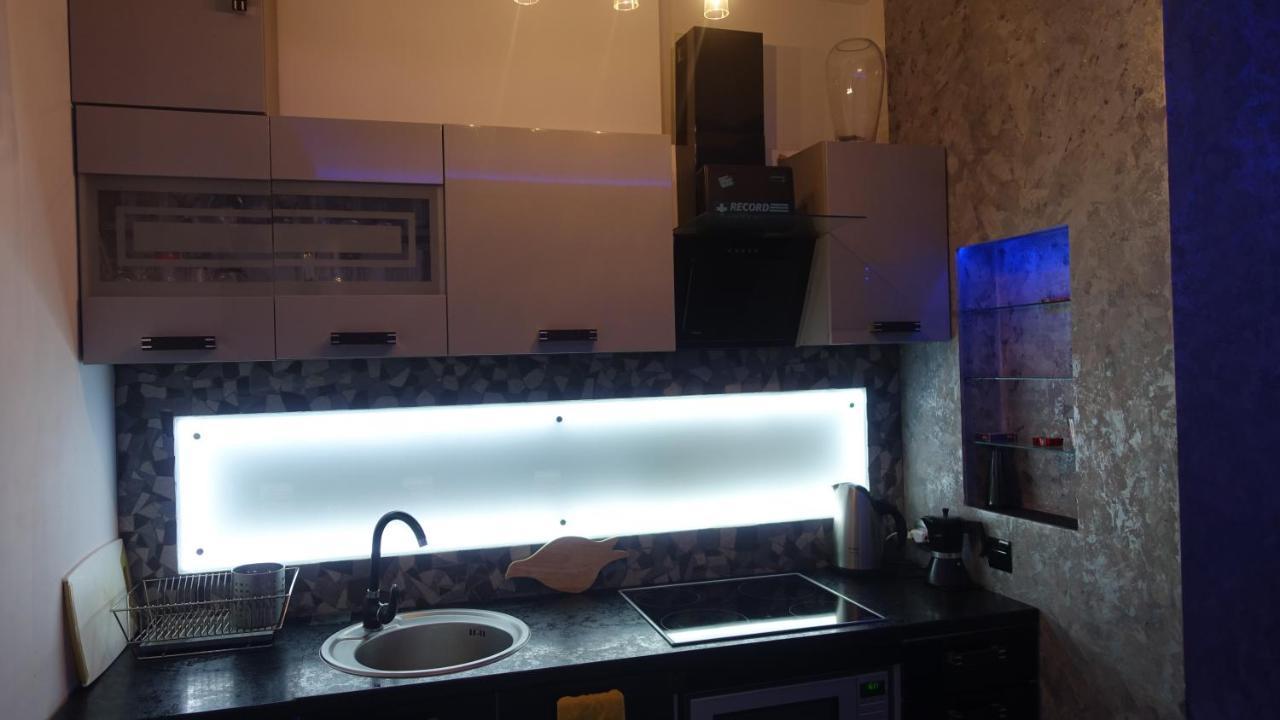 Apartament Neon Гдыня Экстерьер фото
